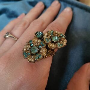 Stunning Vintage Floral Rococo Ring - adjustable